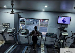 Cardio floor with treadmills